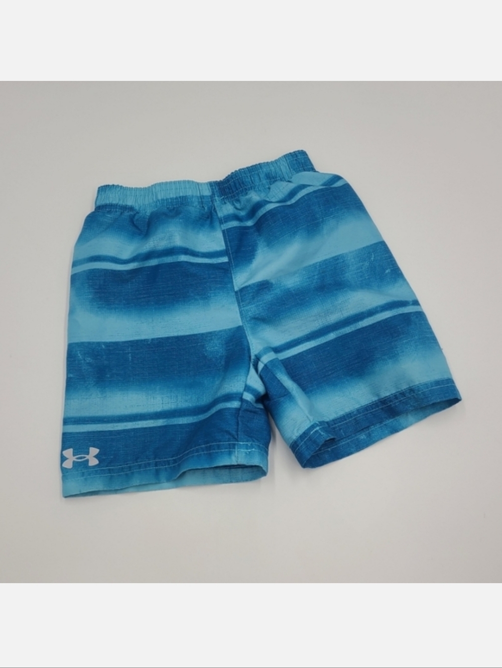 Under Armour toddler boys' swim trunks size 3T